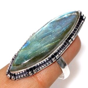 Fiery Labradorite Gemstone 925 Sterling Silver Handmade Ring